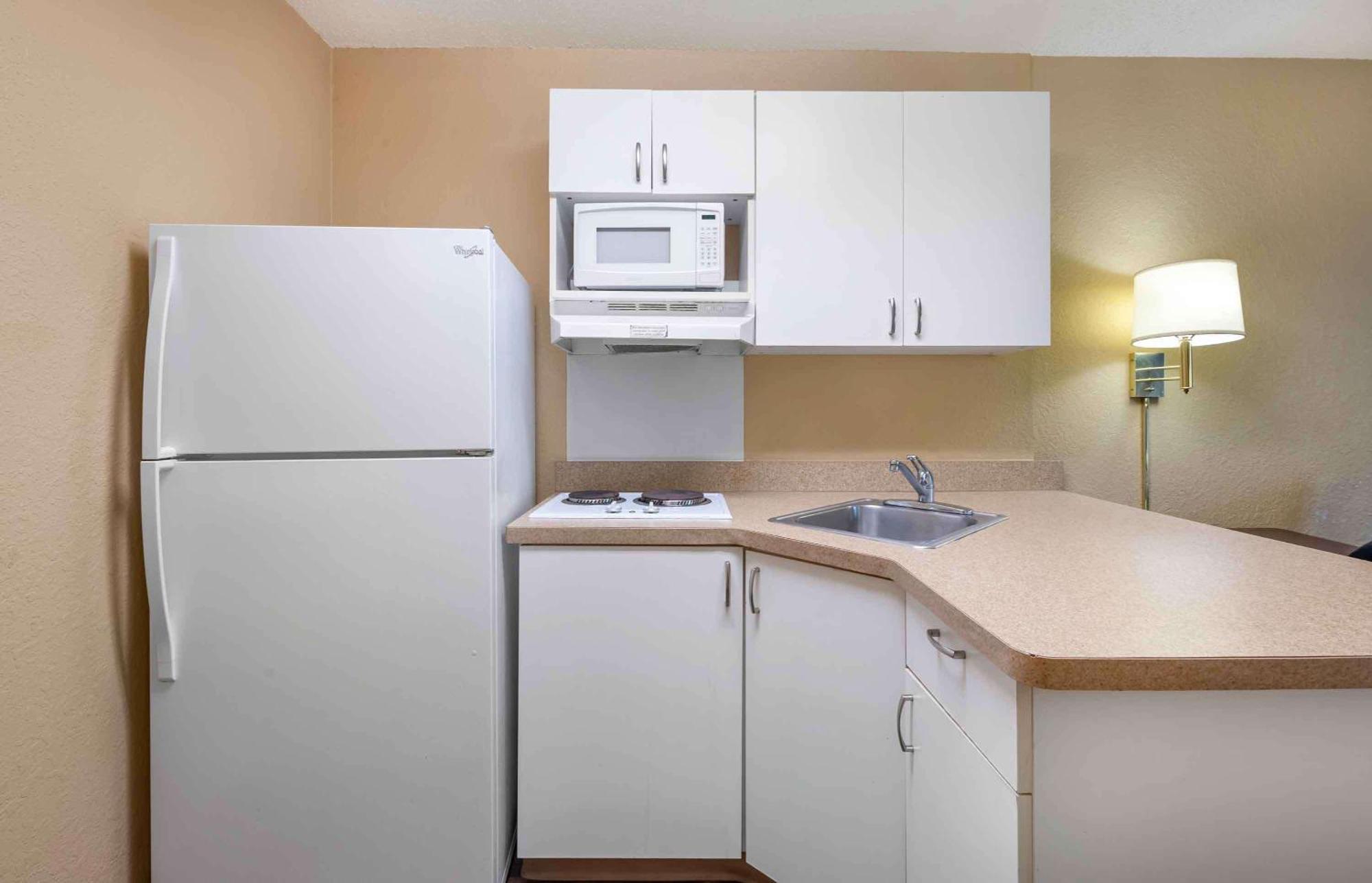 Extended Stay America Select Suites - Gainesville - I-75 Екстериор снимка