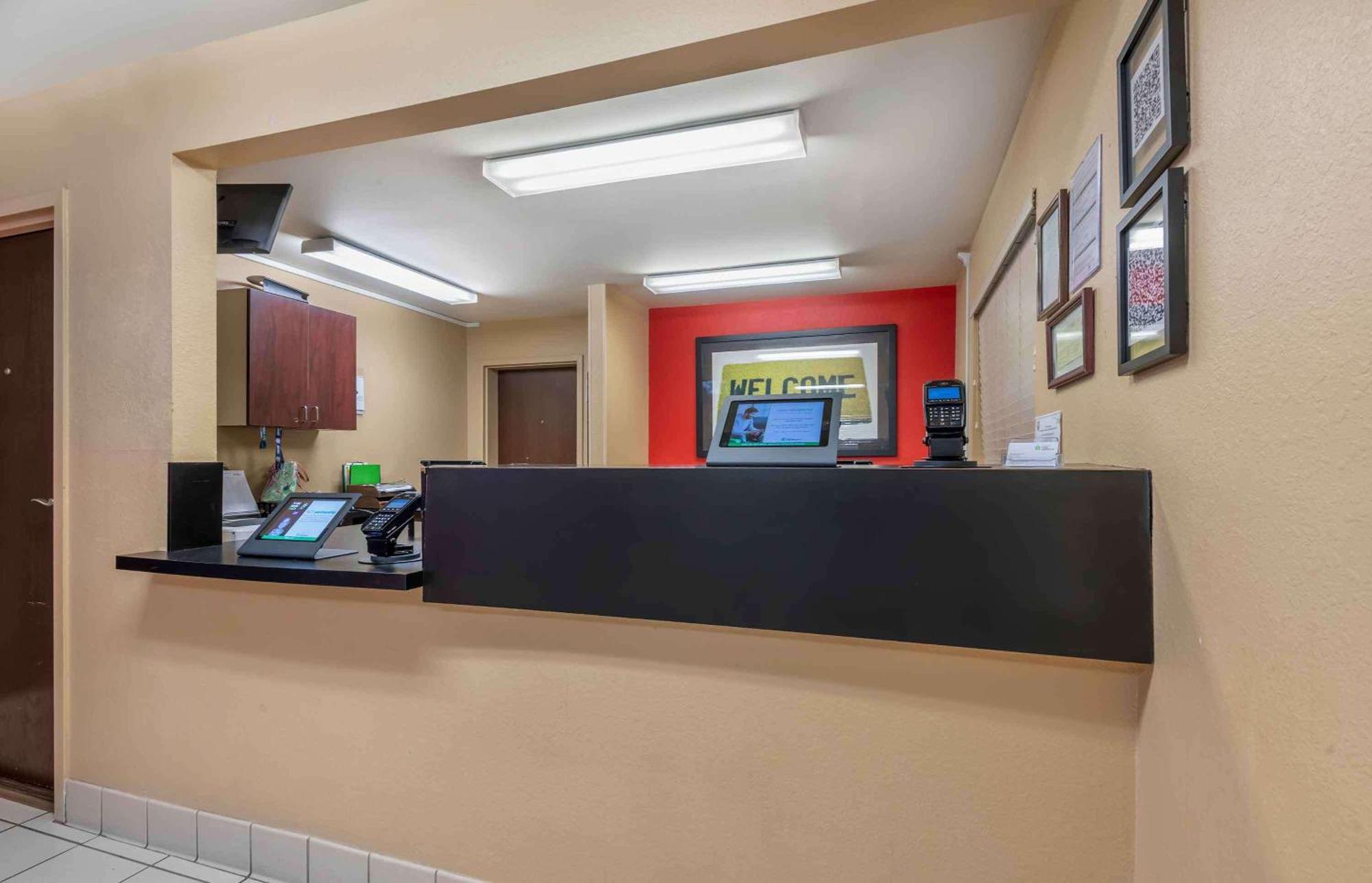 Extended Stay America Select Suites - Gainesville - I-75 Екстериор снимка