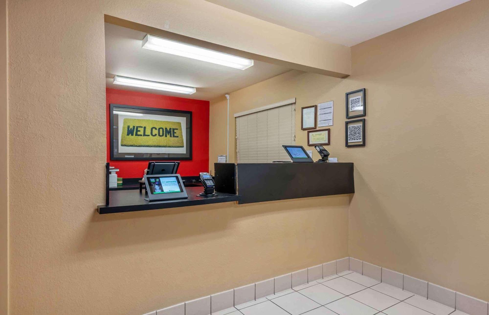 Extended Stay America Select Suites - Gainesville - I-75 Екстериор снимка
